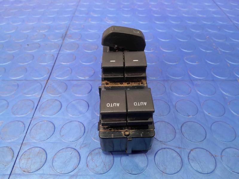 2013 Ford F-150 Door Switch Front