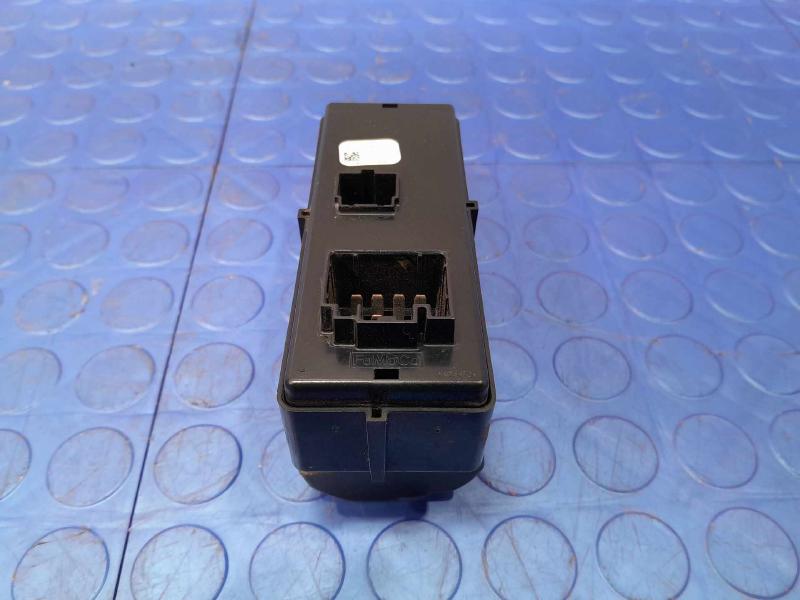 2013 Ford F-150 Door Switch Front