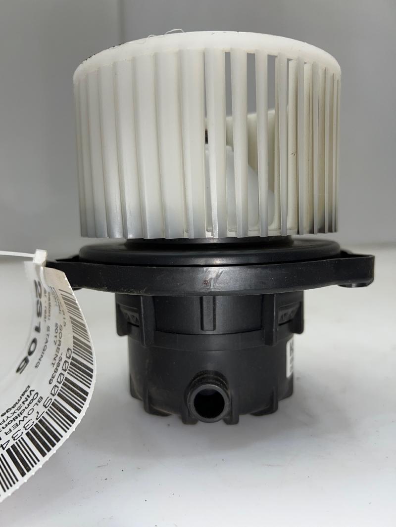 2011 - 2020 Kia Sorento Rear Heater AC Blower Motor OEM 979452W000