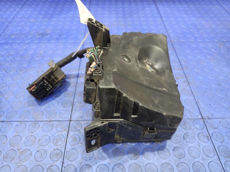 2011 Toyota Corolla Engine Fuse Box