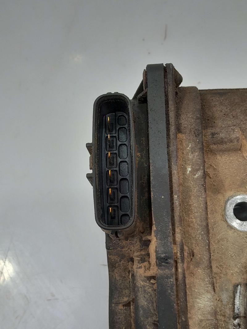 2005 Toyota Tacoma Throttle Body/Valve Assy
