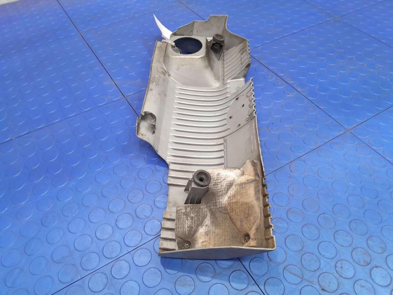 2010-2015 Toyota Prius 1.8L Engine Cover Garnish Genuine OEM Part 1121237090