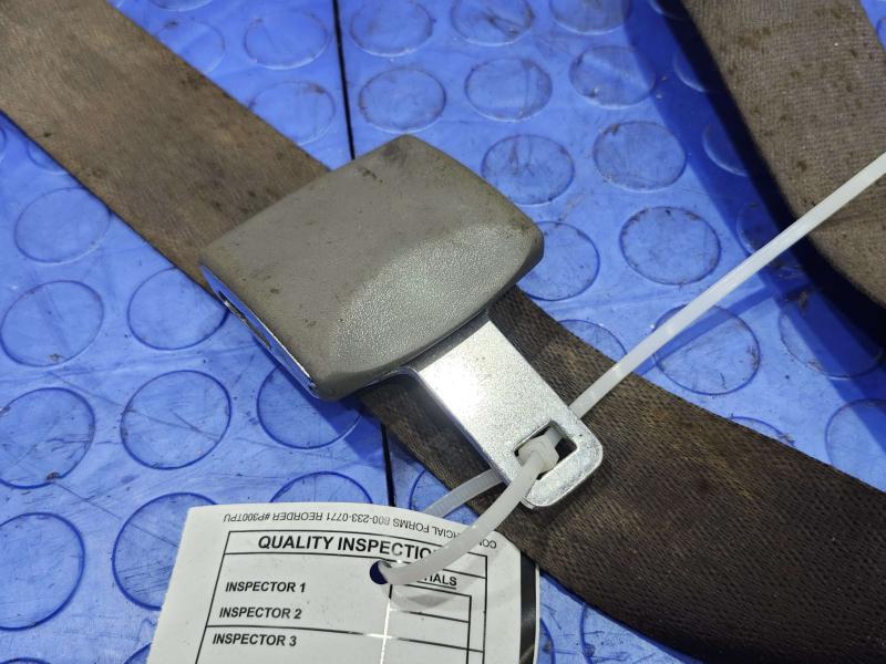 2017 Chevrolet Silverado 2500 Front Seat Belt