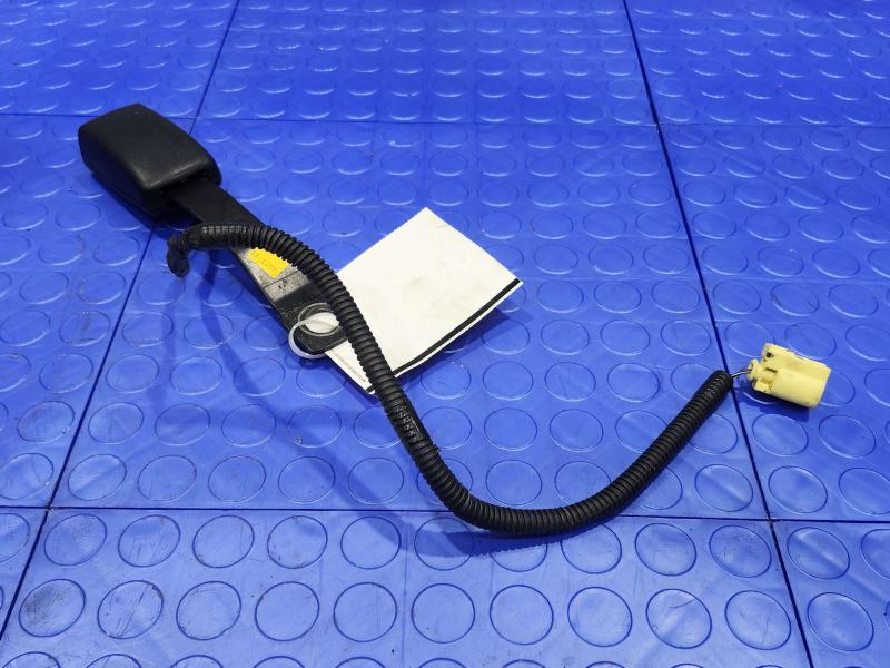 2012 Subaru Legacy Front Seat Belt