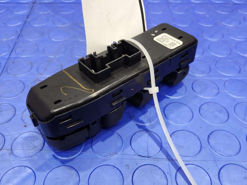 2018 Chevrolet Equinox Door Switch Front