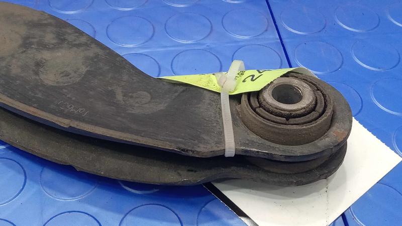 2012-2018 Ford Focus Rear Upper Control Arm Left or Right Side OEM AV6Z5500B,RH