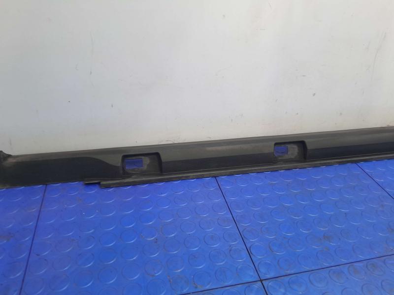 2014 Subaru Forester Rocker Moulding