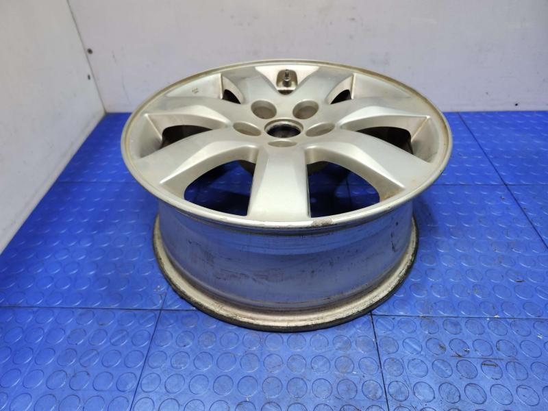 2016 Kia Sedona Wheel