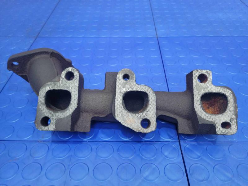 2009 Jeep Grand Cherokee Exhaust Manifold