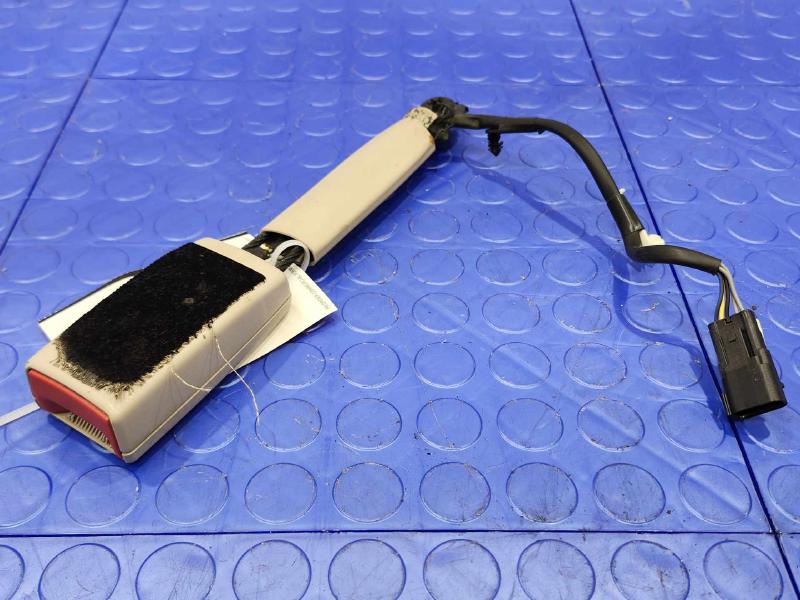 2016 Lincoln MKX Front Seat Belt