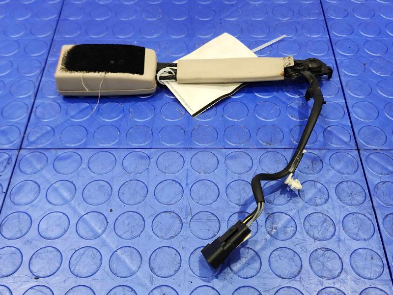 2016 Lincoln MKX Front Seat Belt
