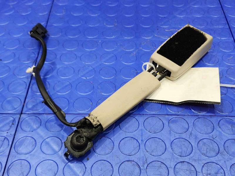 2016 Lincoln MKX Front Seat Belt
