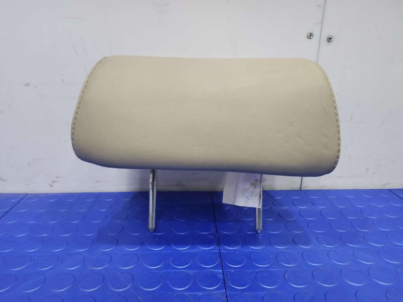 2005 Lexus RX 330 Headrest