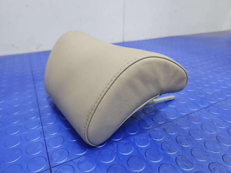 2005 Lexus RX 330 Headrest