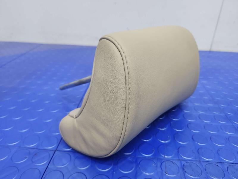 2005 Lexus RX 330 Headrest