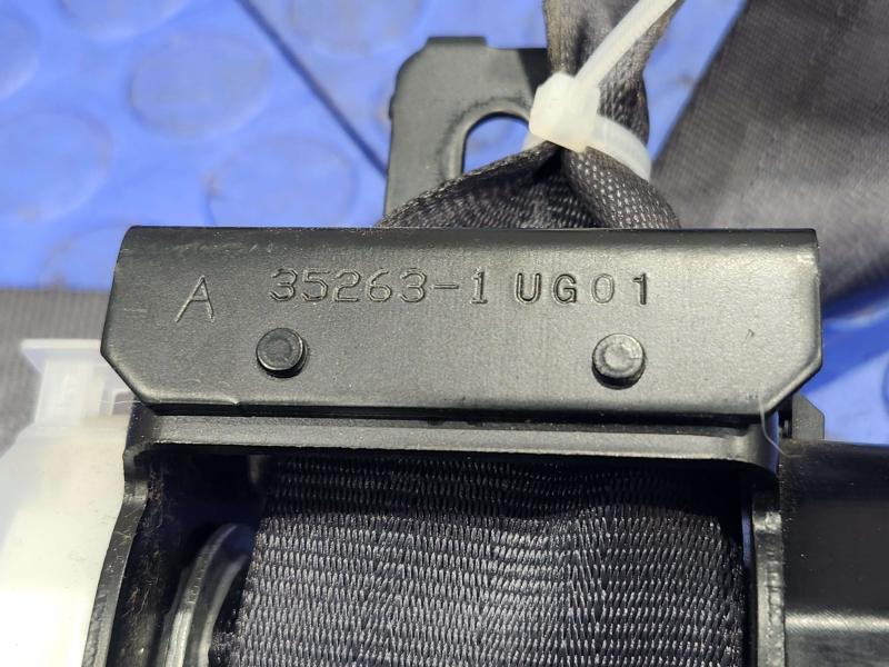 2011 Honda Pilot Rear Seat Belt