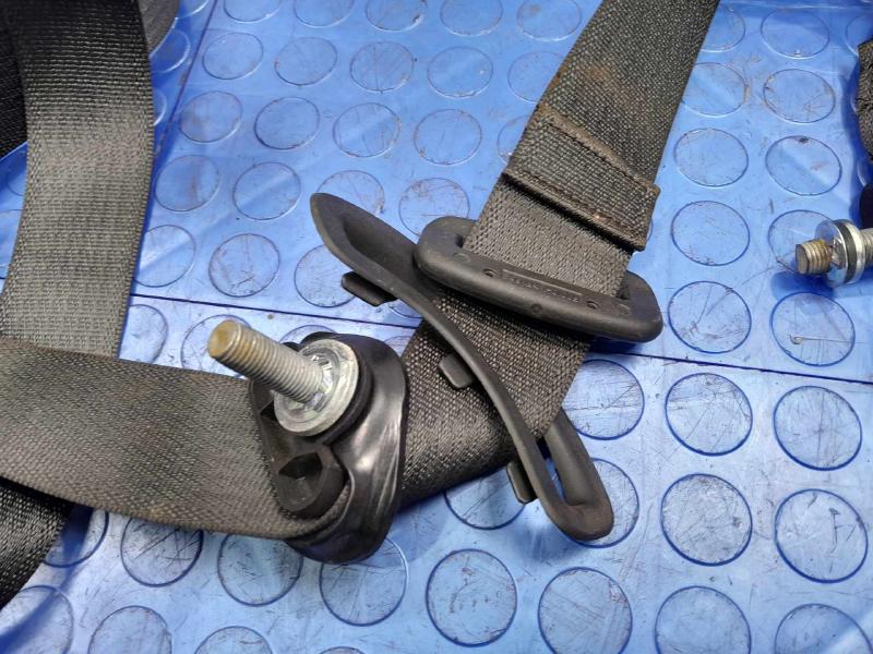 2013 Cadillac ATS Rear Seat Belt