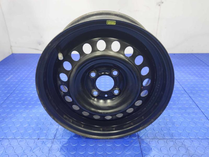2020 Nissan Versa Wheel