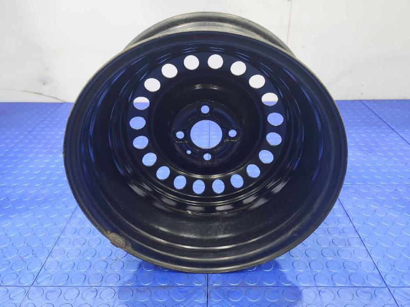 2020 Nissan Versa Wheel