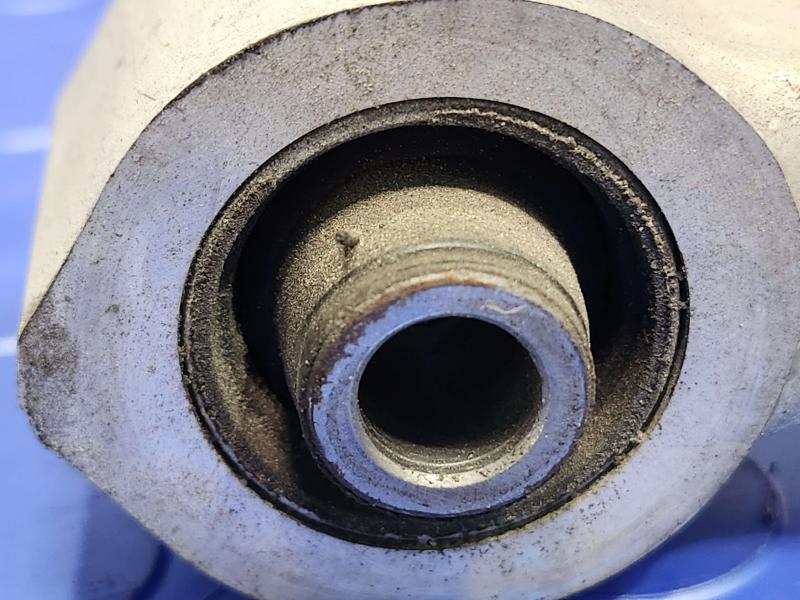 2013 Infiniti FX35 Upper Control Arm Front