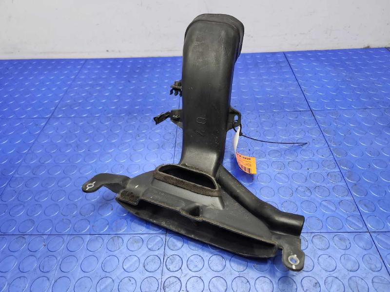 2008-2013 Toyota Highlander Engine Air Cleaner Inlet Duct OEM 17752-0P090