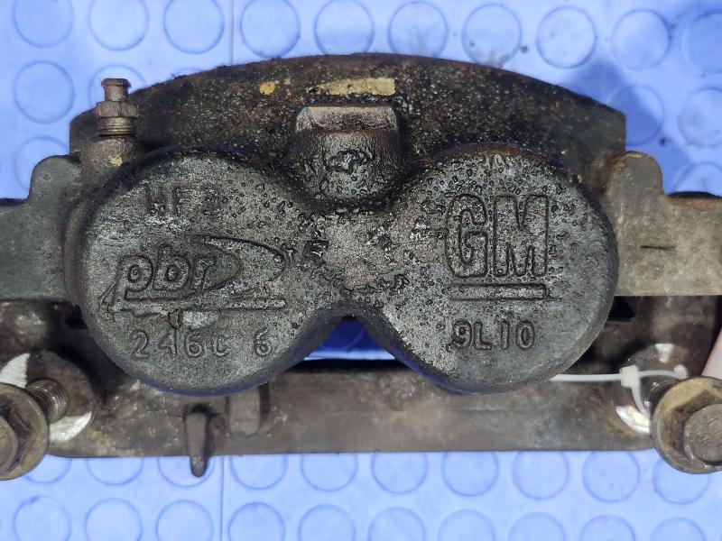 2010 Chevrolet Tahoe Caliper