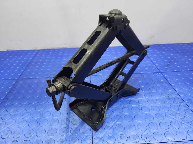 2009-2018 Dodge Journey Spare Tire Tools Jack Kit Assembly OEM 4880456AA