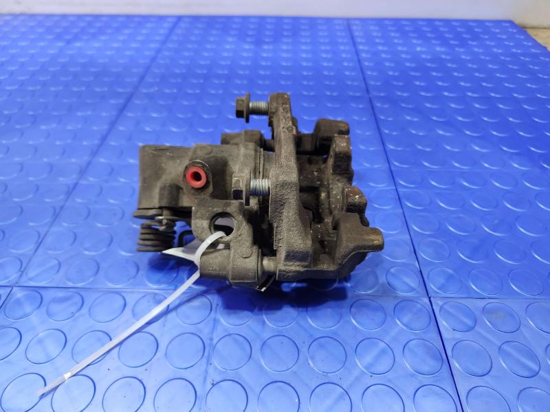 2015 Ford Transit Connect Caliper
