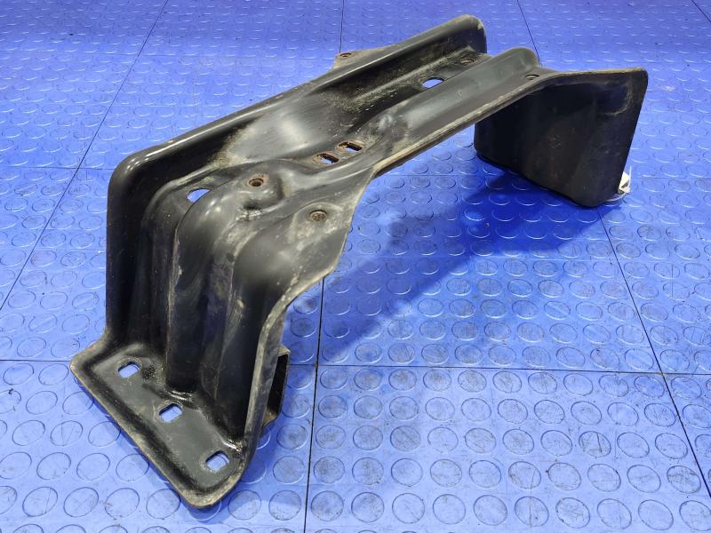 2011-2020 Jeep Grand Cherokee Transmission Crossmember Genuine OEM 68252525AA