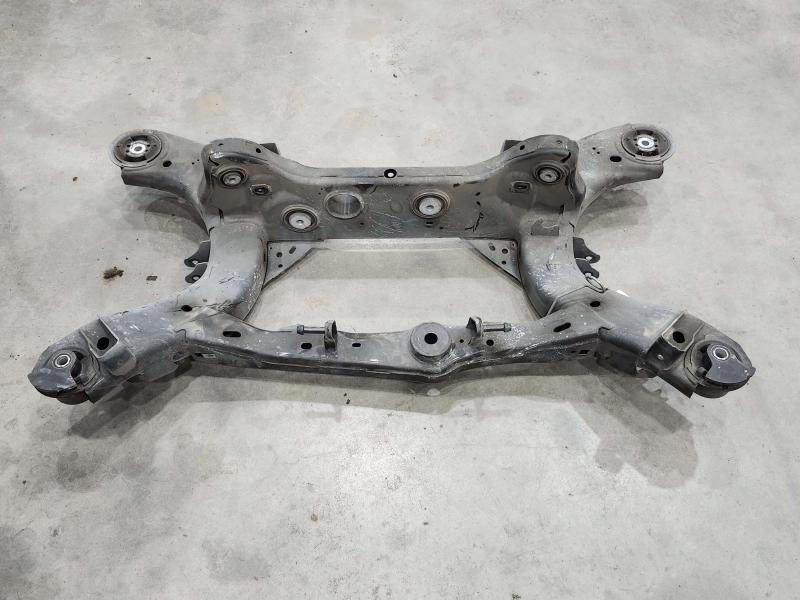 2013 Chrysler 300 Crossmember/Cradle/Undercarria