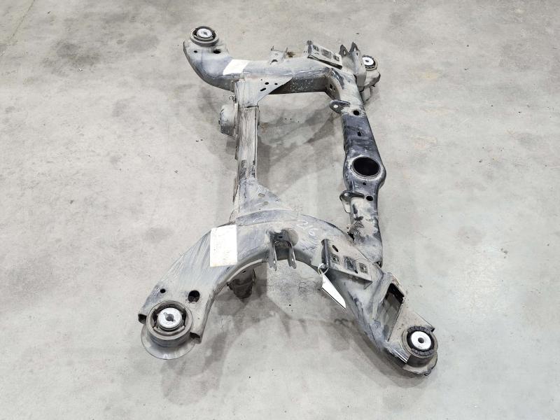 2013 Chrysler 300 Crossmember/Cradle/Undercarria