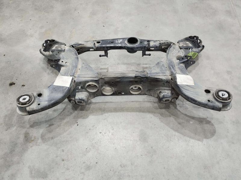 2013 Chrysler 300 Crossmember/Cradle/Undercarria