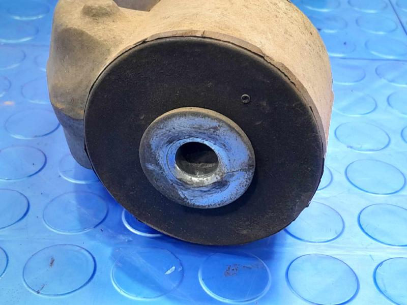 2007 Pontiac Solstice Lower Control Arm Front