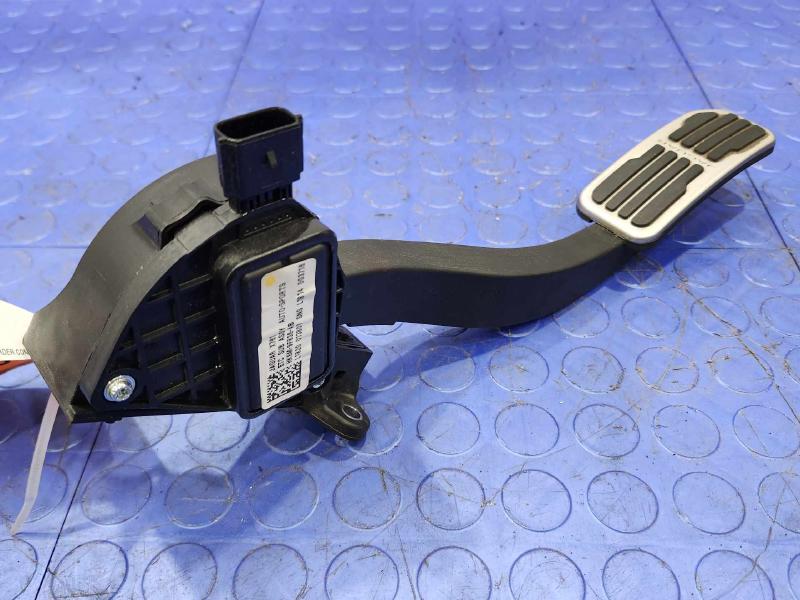 2017-2020 Jaguar F-Pace Accelerator Pedal Assembly Genuine OEM HK8M-9F836-AB