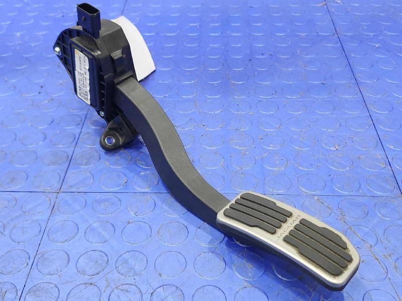 2017-2020 Jaguar F-Pace Accelerator Pedal Assembly Genuine OEM HK8M-9F836-AB