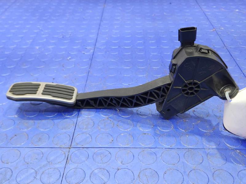 2017-2020 Jaguar F-Pace Accelerator Pedal Assembly Genuine OEM HK8M-9F836-AB