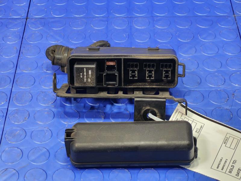 2011 Mazda CX-9 Engine Fuse Box