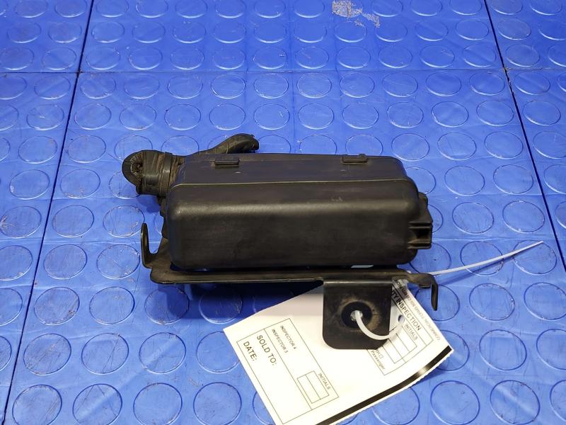 2011 Mazda CX-9 Engine Fuse Box