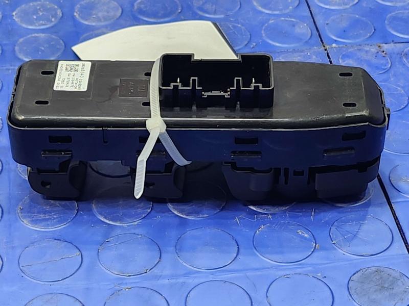 2018-2020 Buick Regal Master Window Switch Assembly Genuine OEM 26218340