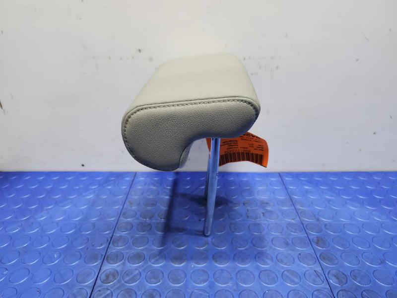 2017 Acura RDX Headrest
