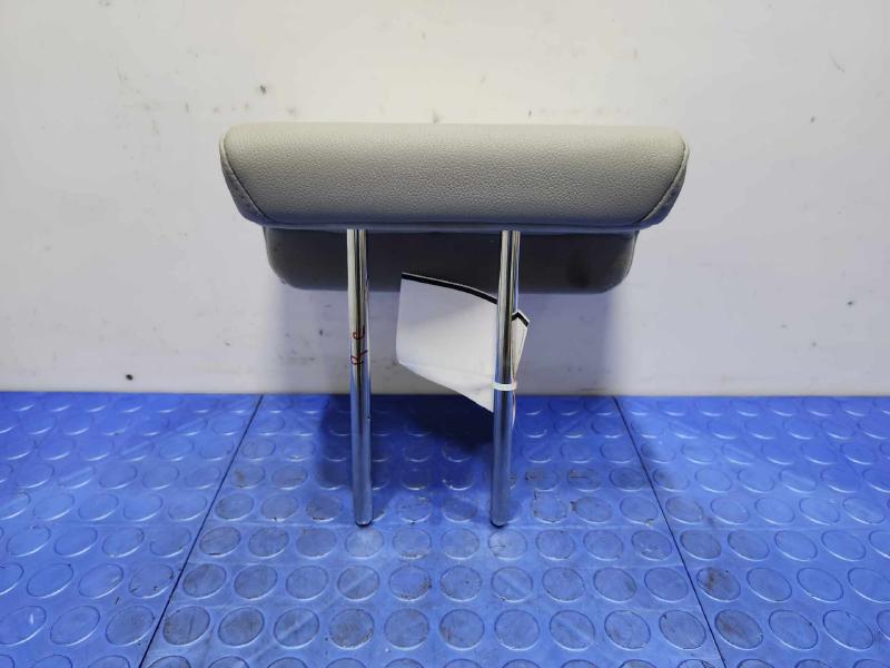 2017 Acura RDX Headrest