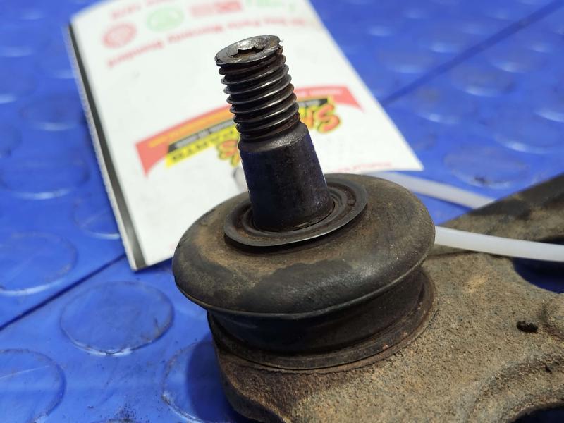 2010 Dodge Challenger Upper Control Arm Front
