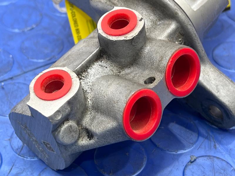 2019-2023 Nissan Altima Brake Master Cylinder Assembly Genuine OEM 460106CA0A