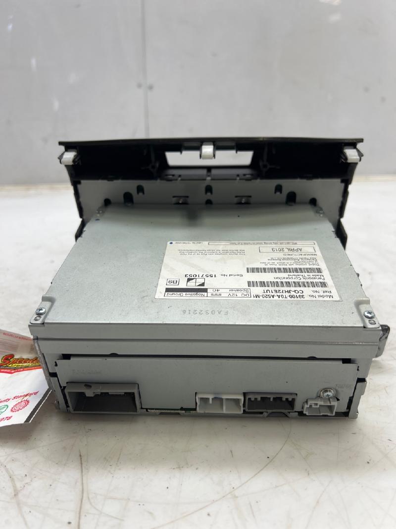 2012 2013 2014 Honda CRV LX Radio Receiver AM FM Single CD OEM