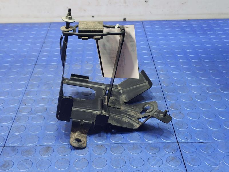2006 Mercedes CLS-Class Battery Tray