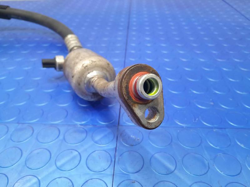 2011 Ford F-250 Super Duty Air Conditioner Hose