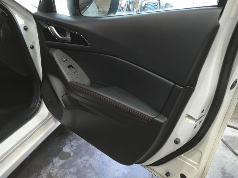 2014 Mazda Mazda3 Front Door Trim Panel