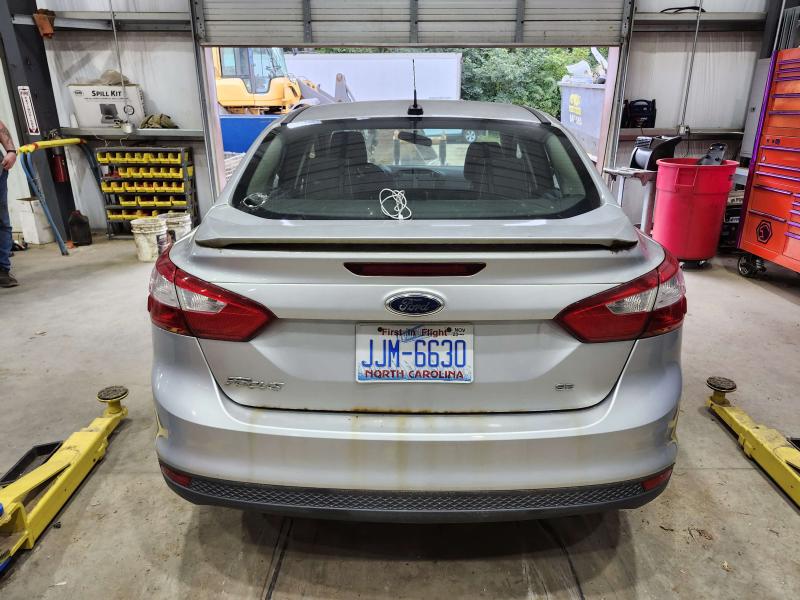 2012 Ford Focus Spindle Knuckle Front