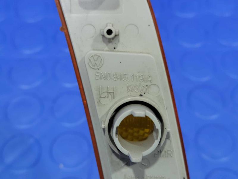2009 Volkswagen Tiguan Fog/Mark/Park/Turn Light/Lamp