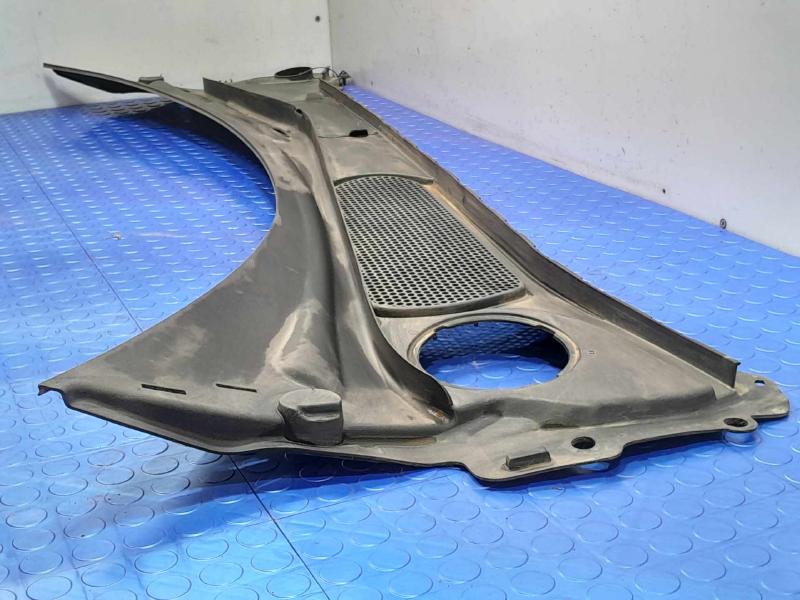 2017-2025 Volvo V90 S90 Cowl Panel Cover Grille Air Inlet Genuine OEM 32244451